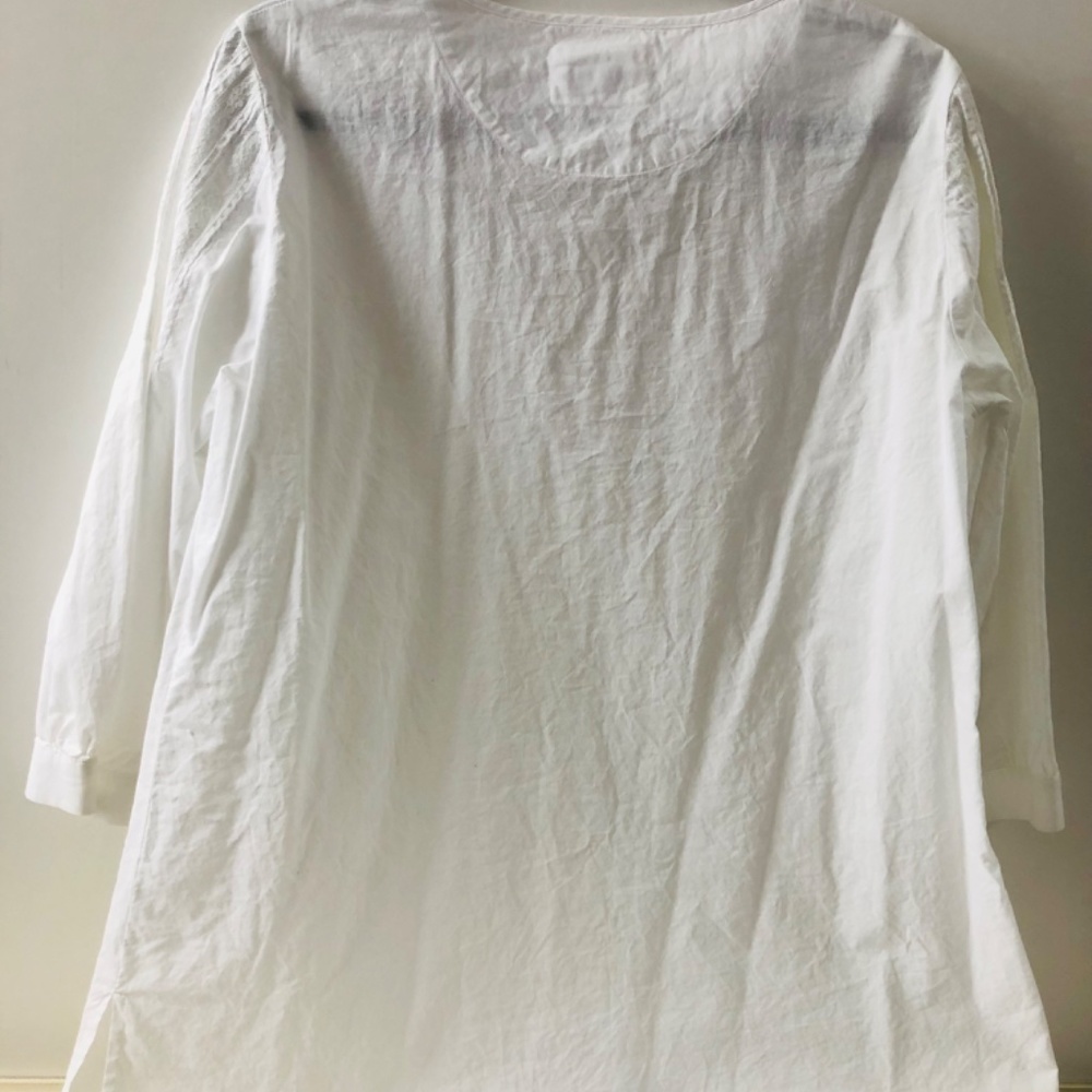 Blouse - Picture 2 of 6